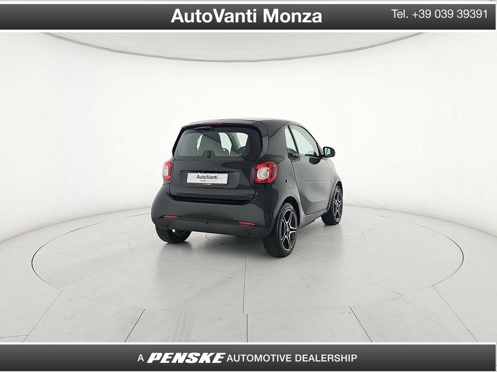 Smart fortwo eq Berlin Black Passion