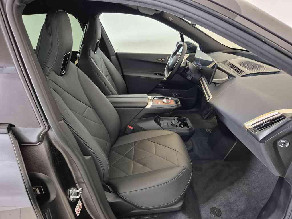 BMW iX xdrive40 pacchetto sportivo