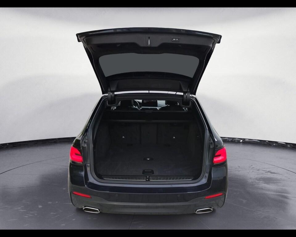 BMW Serie 5 520d Touring mhev 48V xdrive Msport auto