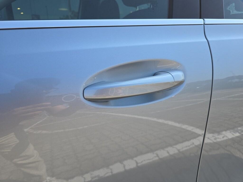 Mercedes GLB 180 d Progressive Advanced auto
