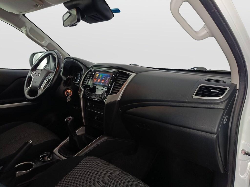 Mitsubishi L200 d.cab 2.3d Intense 4wd 150cv