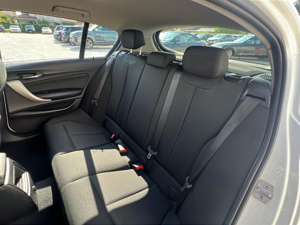 BMW Serie 1 116d Advantage 5p auto