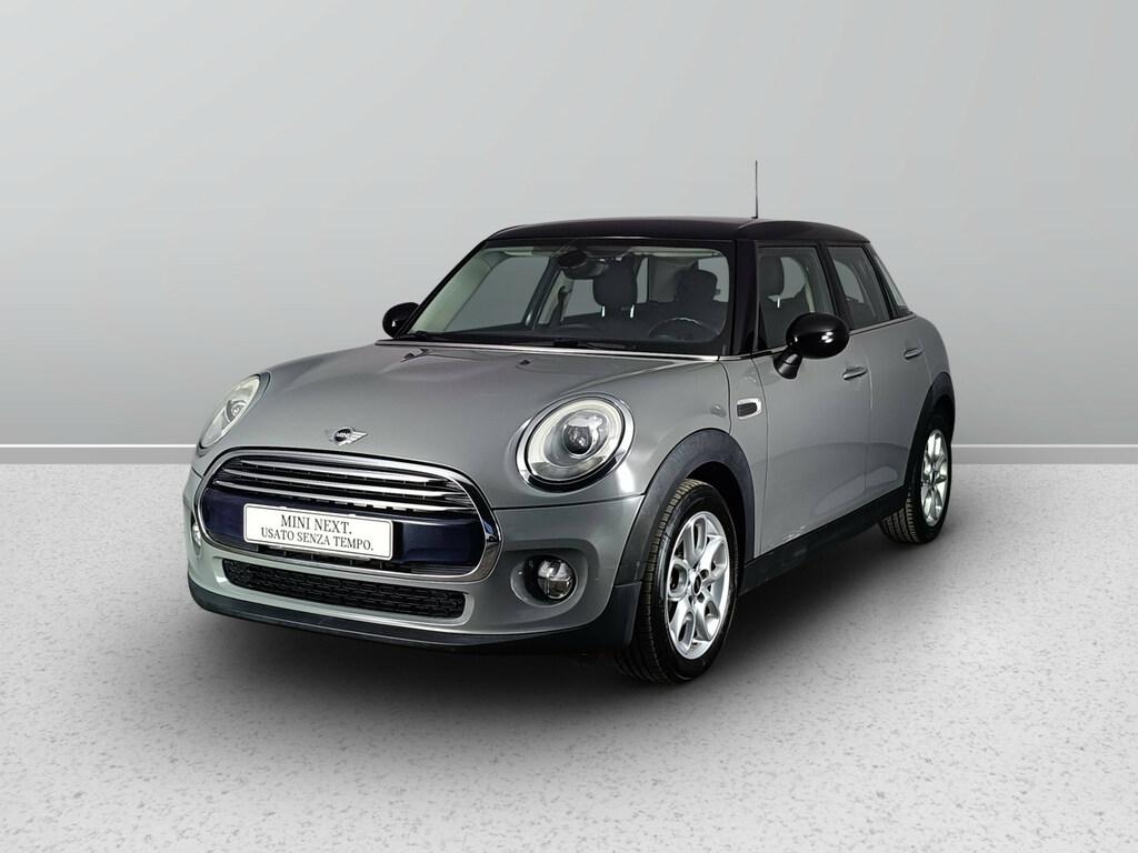 Mini Cooper D 1.5 D Cooper D Business Auto