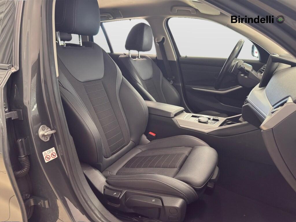 BMW Serie 3 318d Touring mhev 48V auto