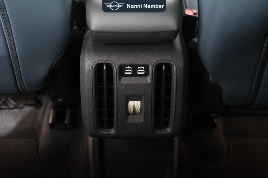 Mini Mini Countryman 2.0 48V D Favoured auto