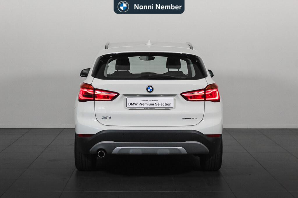 BMW X1 sdrive18i xLine 140cv