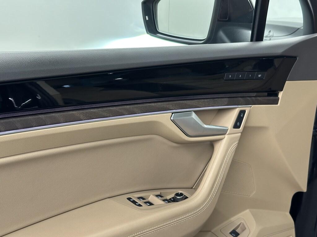 Volkswagen Touareg 3.0 V6 tdi Atmosphere 231cv tiptronic