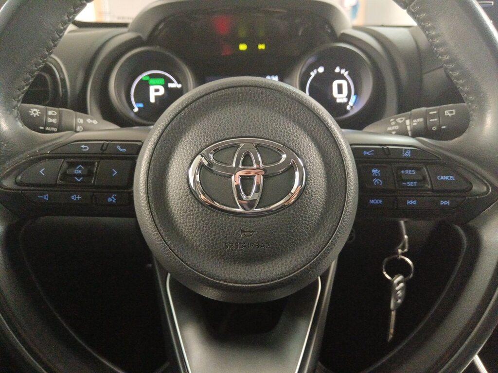 Toyota Yaris 1.5 hybrid Trend