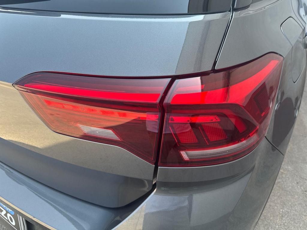 Volkswagen T-Roc 1.5 tsi act R-Line dsg
