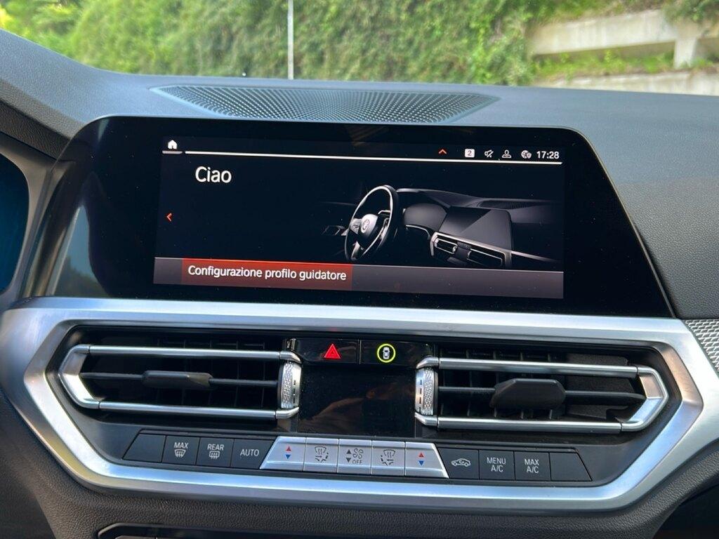BMW Serie 3 330d Touring mhev 48V xdrive Msport auto