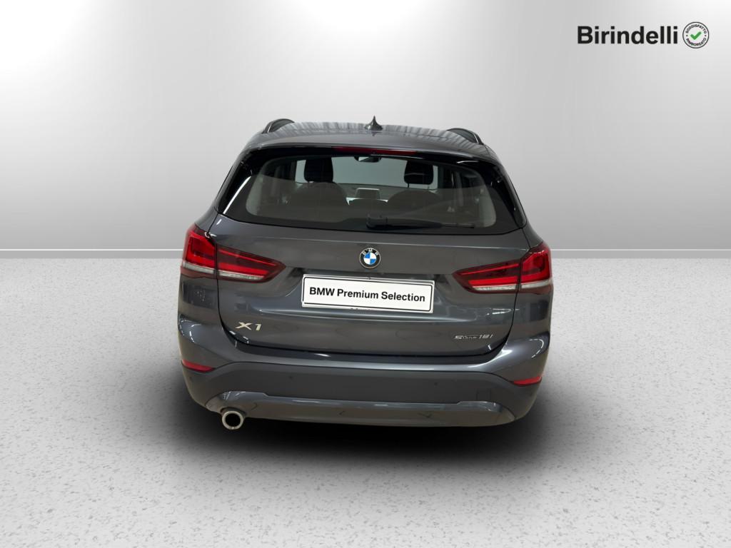 BMW X1 sdrive18i Advantage 136cv