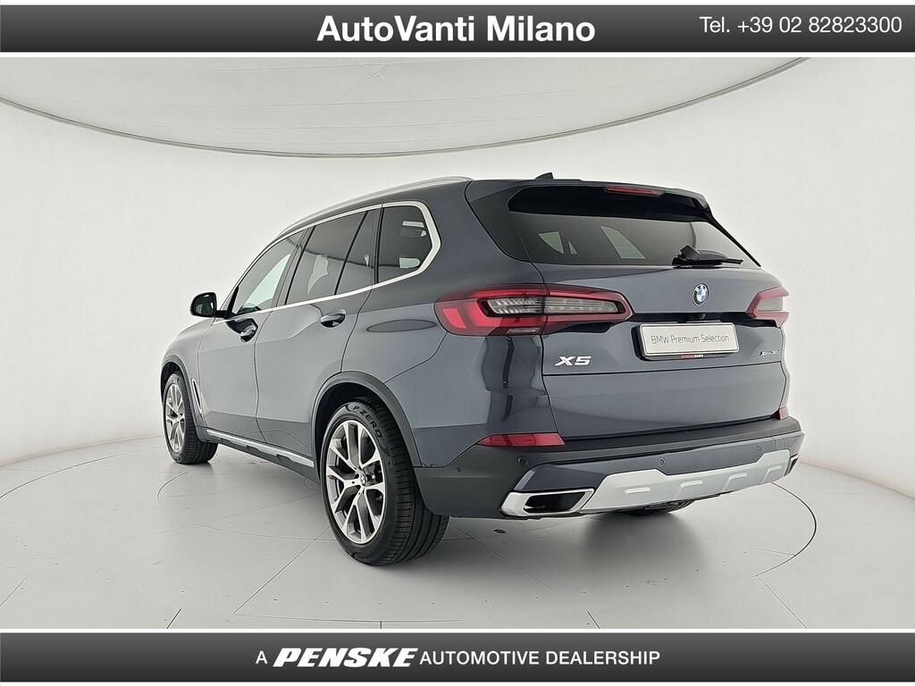 BMW X5 xdrive30d mhev 48V xLine auto
