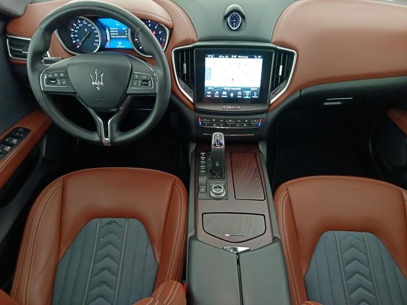 Maserati Ghibli 3.0 V6 bt Gransport Nerissimo 350cv auto my18