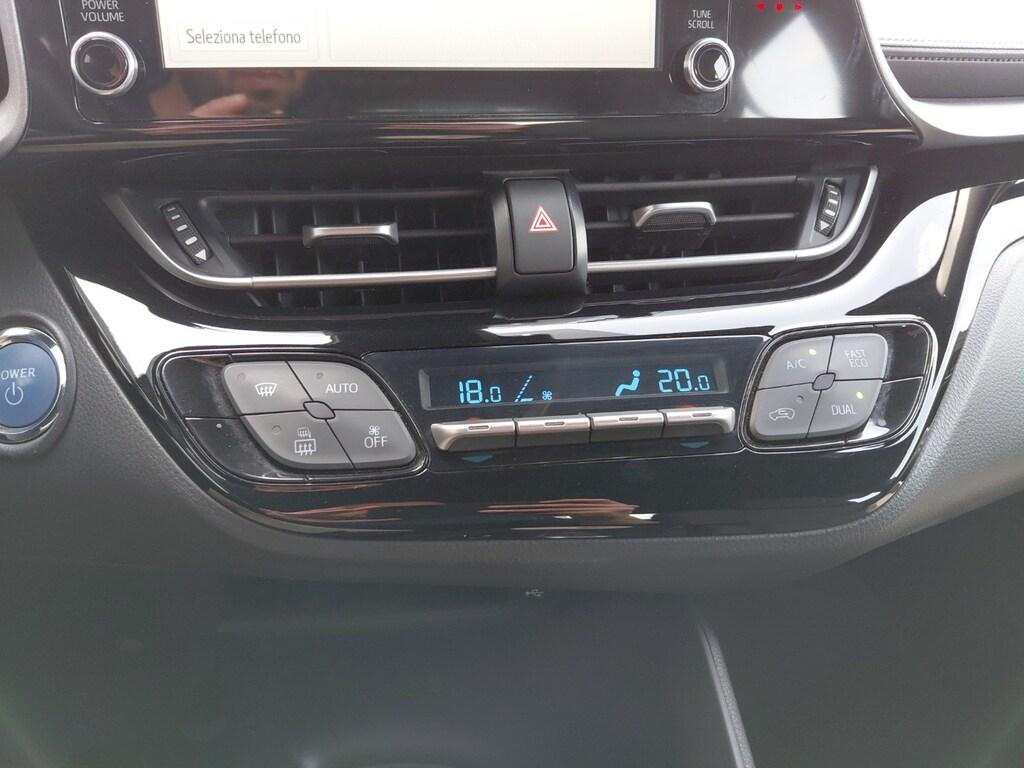 Toyota C-HR 1.8h Active e-cvt