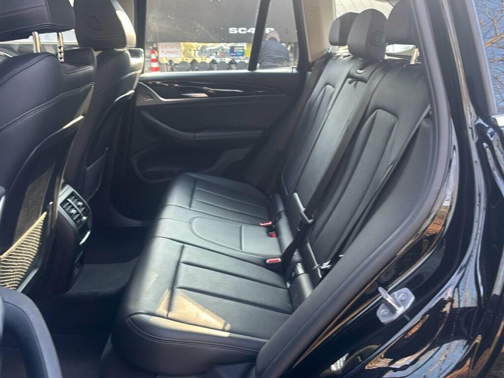 BMW X3 xdrive20d mhev 48V auto