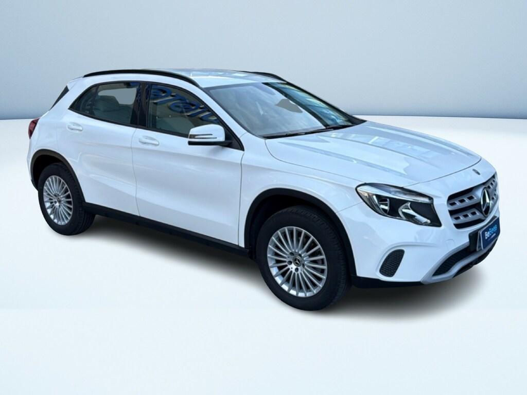 Mercedes GLA 180 d Business auto