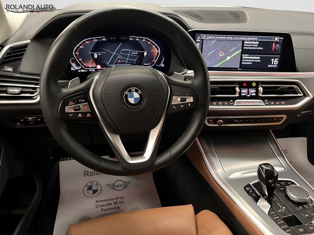 BMW X5 xdrive40d mhev 48V xLine auto