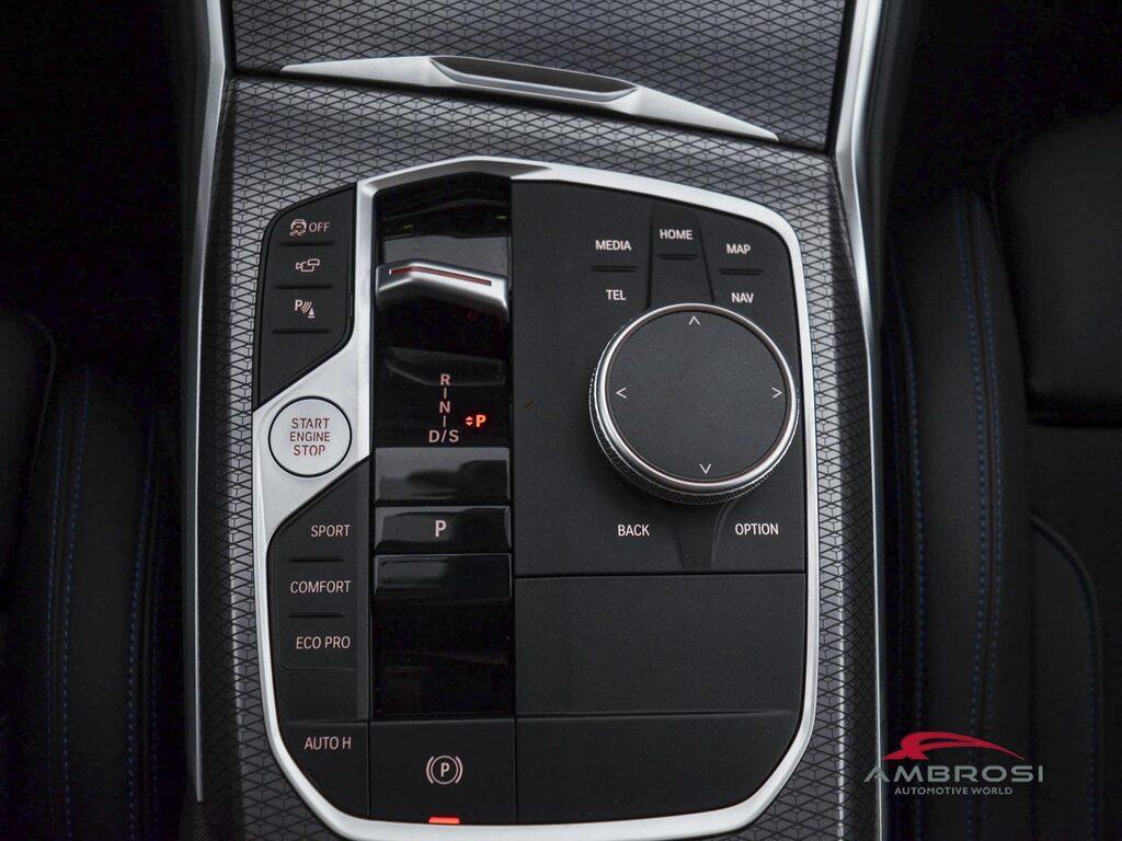BMW Serie 3 320d mhev 48V Msport auto