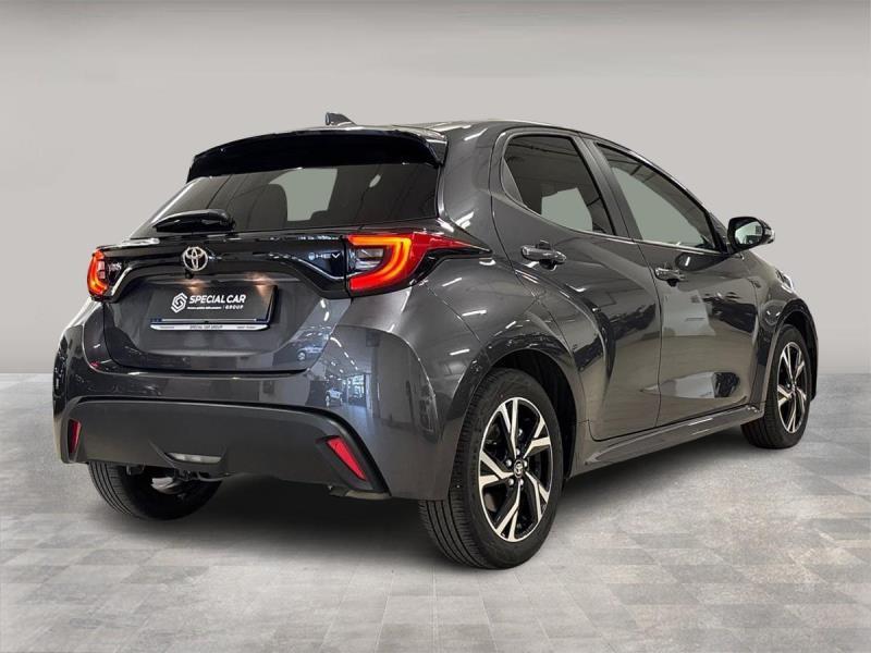 Toyota Yaris 1.5h 130 Premium