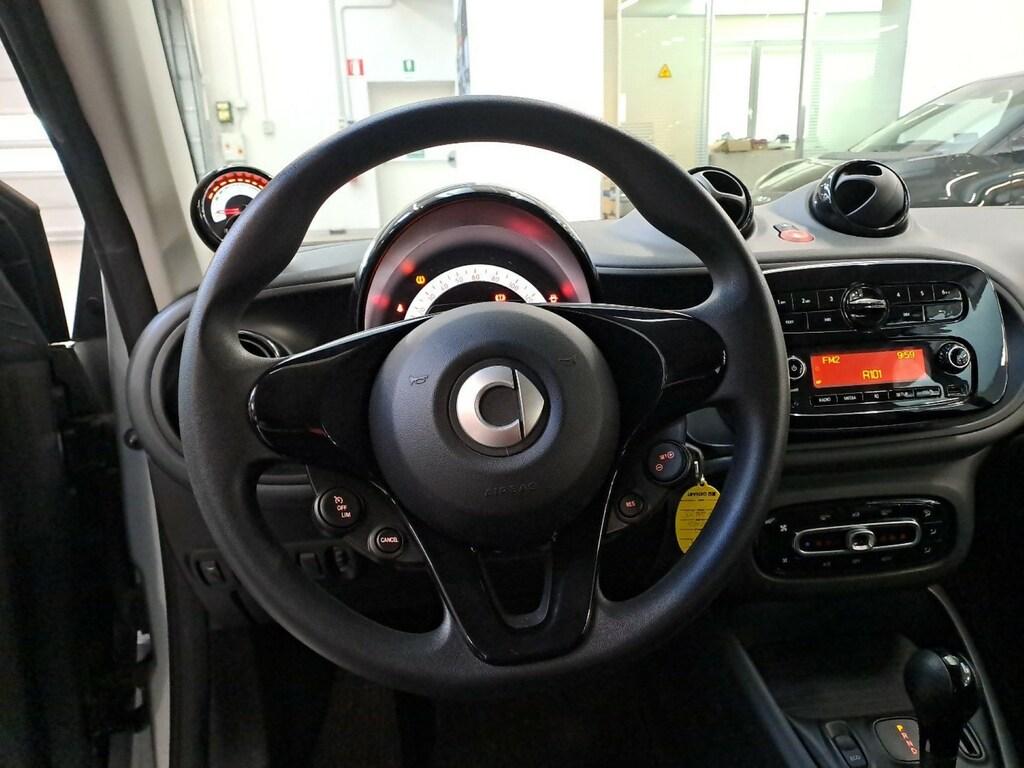 Smart fortwo eq Pure 22kW