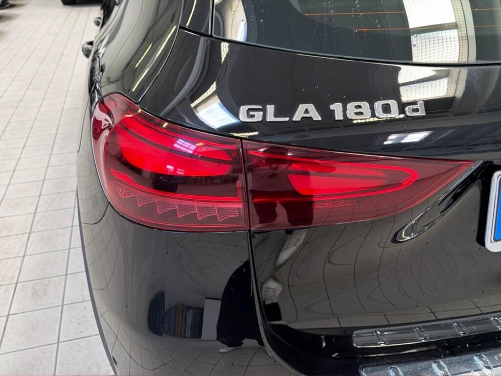 Mercedes GLA 180 d Advanced auto