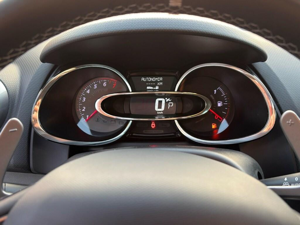 Renault Clio 5p 1.6 16v Monaco GP 200cv edc