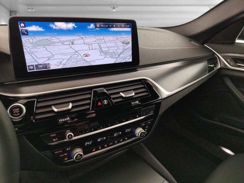 BMW Serie 5 520d Touring mhev 48V xdrive Msport auto
