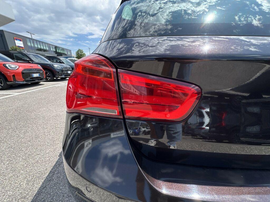 BMW Serie 1 118d Urban 5p auto