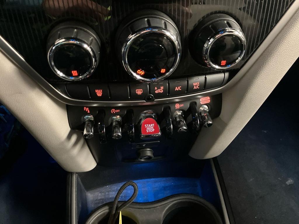 Mini Cooper SD Countryman 2.0 Cooper SD Hype auto