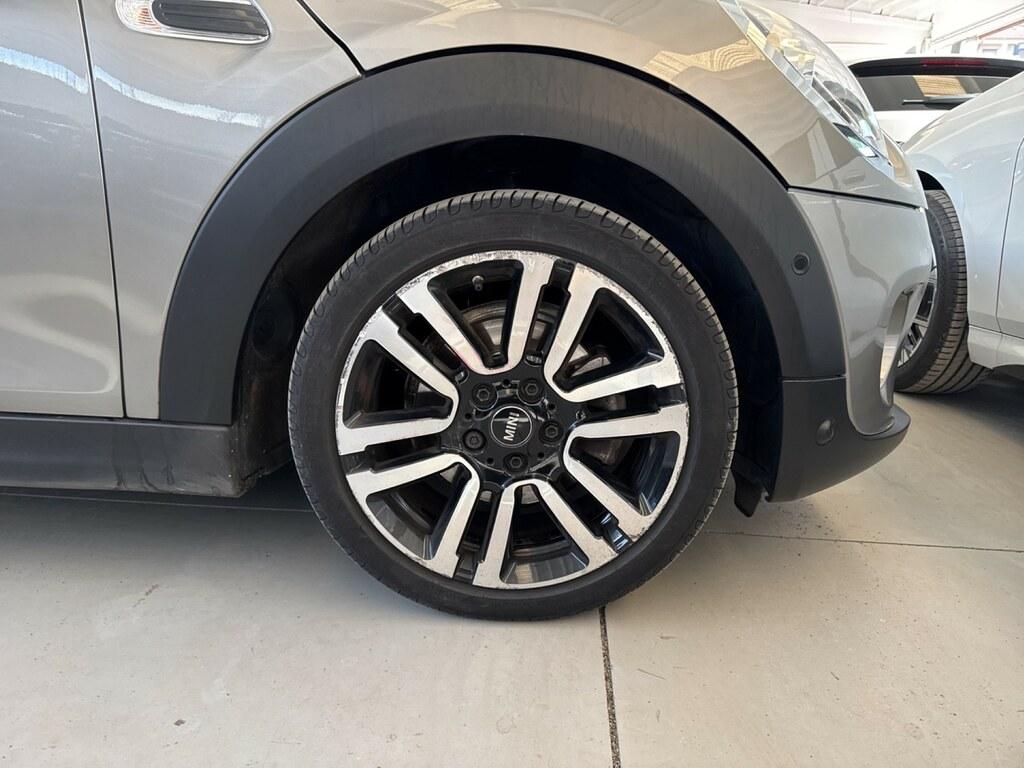 Mini Cooper 1.5 TwinPower Turbo Cooper Hype