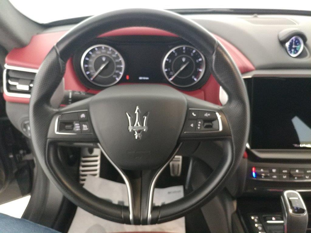 Maserati Ghibli 2.0 hybrid Gransport 330cv auto