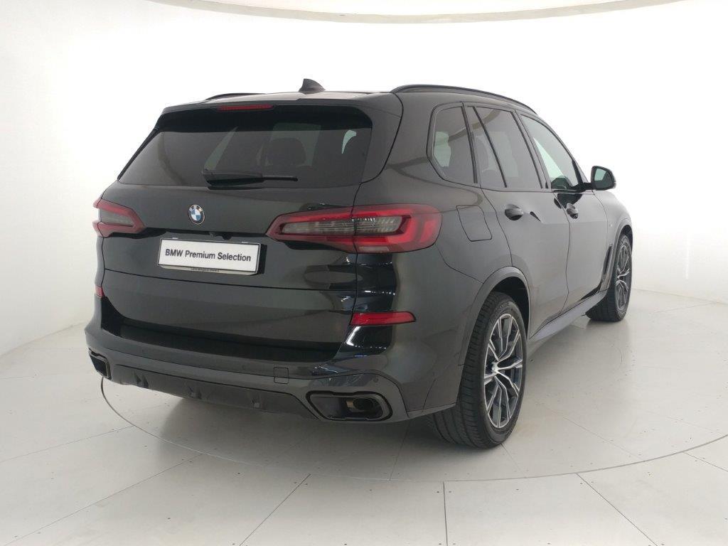 BMW X5 xdrive30d mhev 48V Msport auto