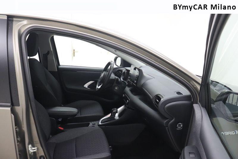 Toyota Yaris 1.5 hybrid Trend
