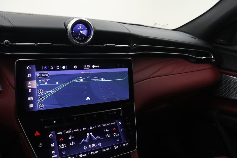 Maserati Levante Grecale 2.0 mhev Modena 330cv auto