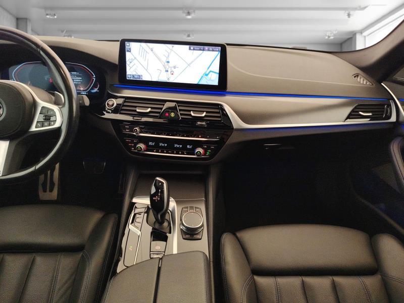 BMW Serie 5 530d Touring mhev 48V xdrive Msport auto