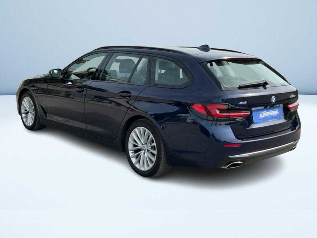 BMW Serie 5 530d Touring mhev 48V xdrive Luxury auto