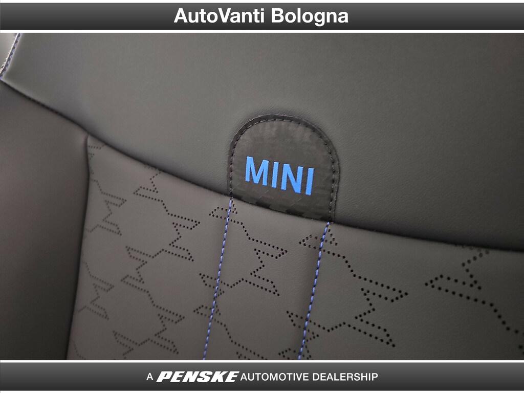 Mini Mini Countryman 2.0 48V D Essential auto