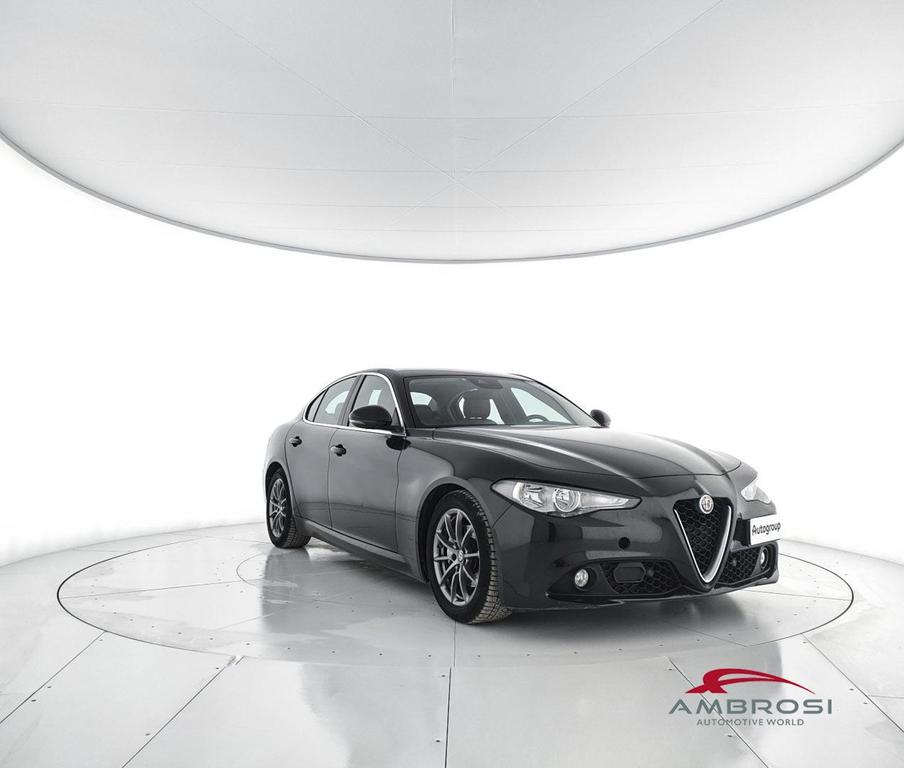 Alfa Romeo Giulia 2.2 t Business Sport Launch Edition 180cv auto