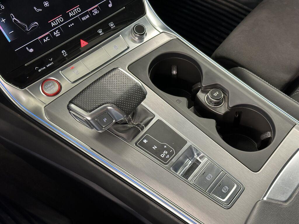 Audi S6 Avant 3.0 tdi mhev Sport Attitude quattro tiptronic