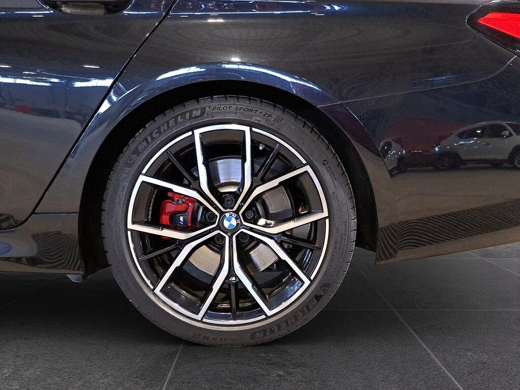 BMW Serie 5 520d Touring mhev 48V xdrive Msport auto