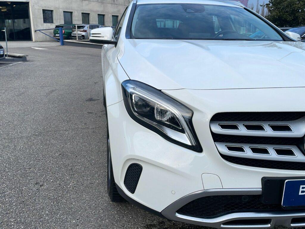 Mercedes GLA 180 d Sport auto