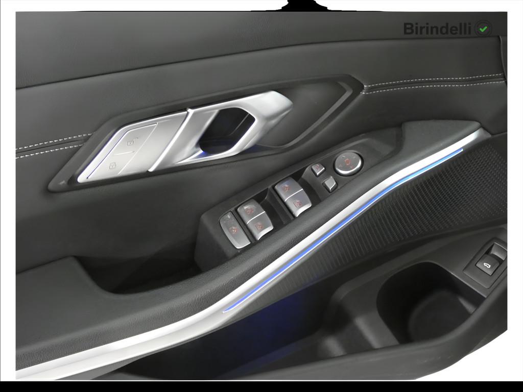 BMW Serie 3 320d Touring mhev 48V Luxury auto