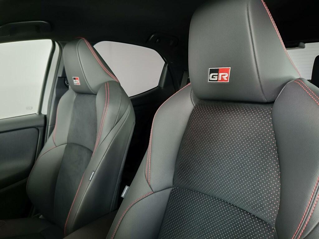 Toyota Yaris 1.5h GR Sport