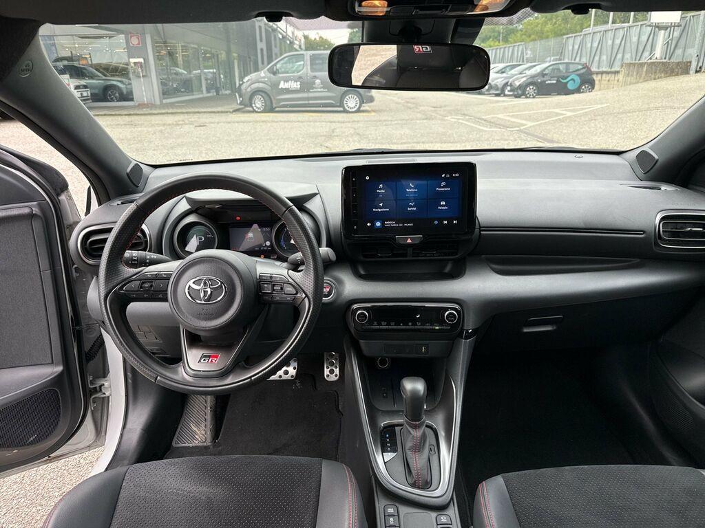 Toyota Yaris 1.5h GR Sport