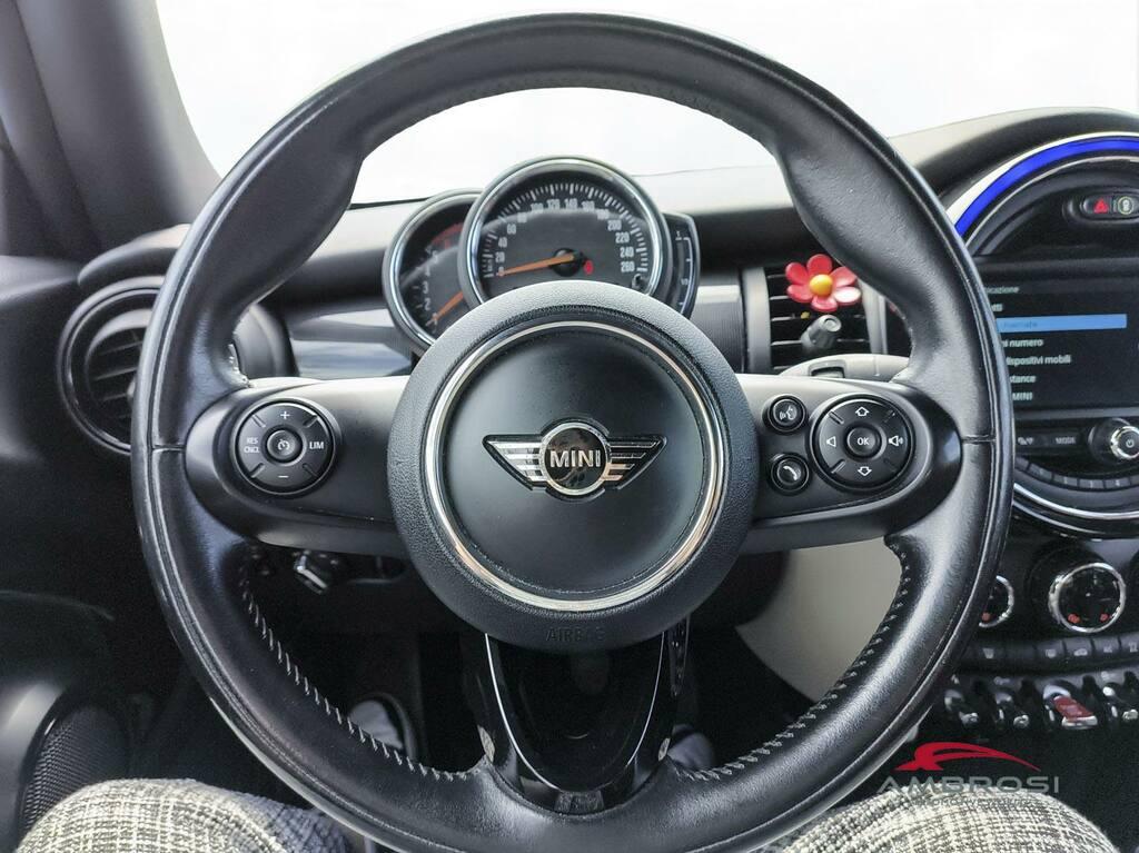 Mini Cooper D Cabrio 1.5 Cooper D Hype