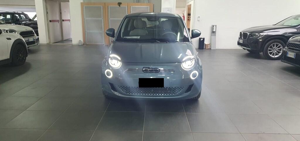 Fiat 500 e 3+1 La Prima