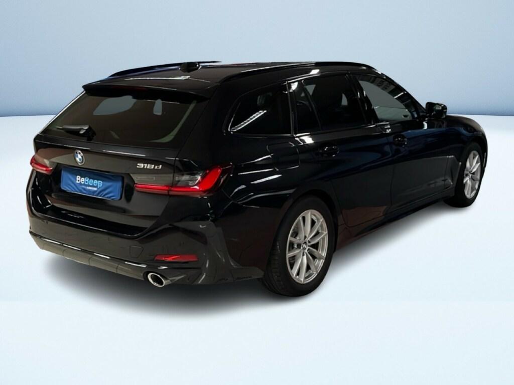 BMW Serie 3 318d Touring mhev 48V auto