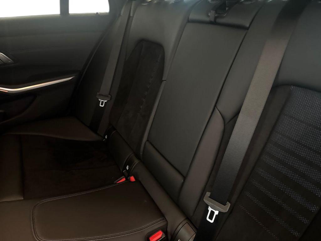 BMW Serie 3 320d Touring mhev 48V xdrive Msport auto