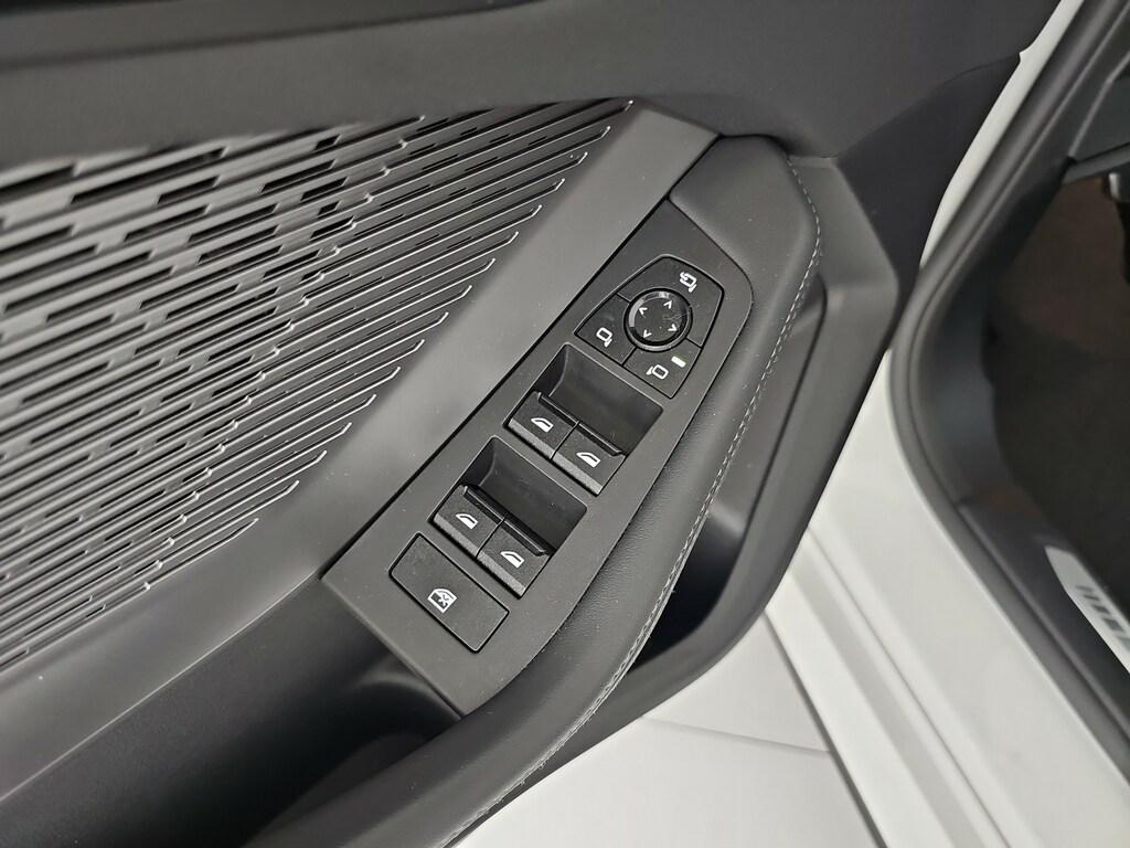 BMW Serie 1 120 48V MSport Pro auto