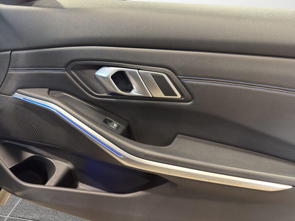 BMW Serie 3 320d Touring mhev 48V Msport auto